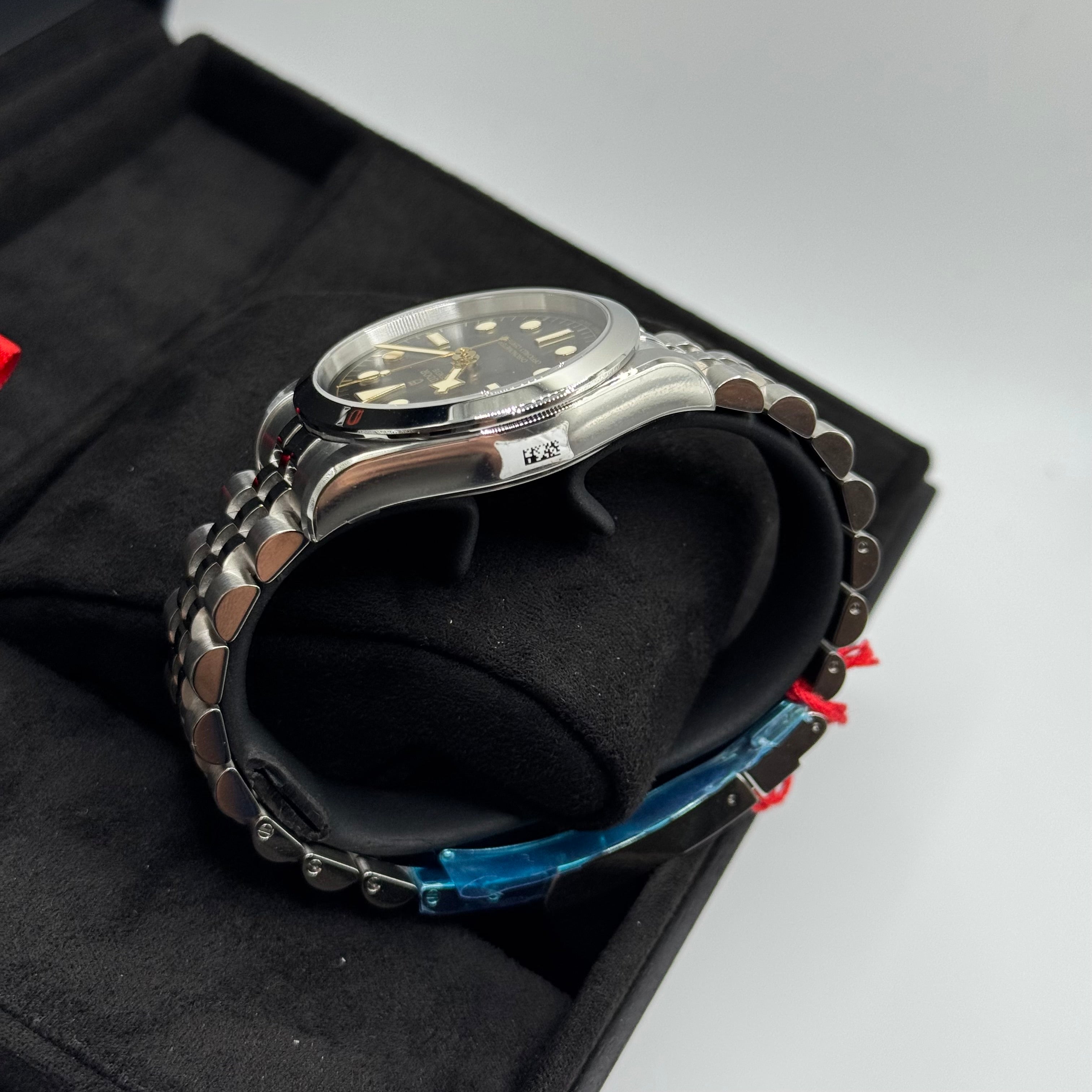 Tudor Black Bay One 36 (M79640-0001)