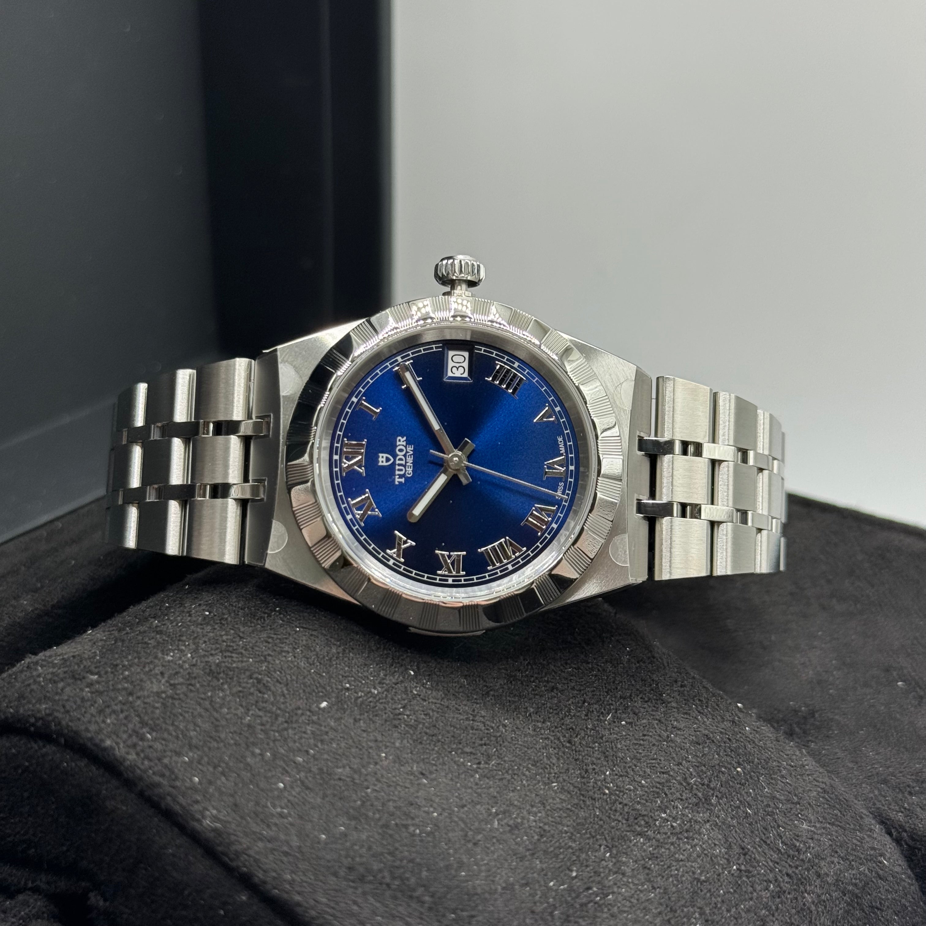Tudor Royal 34mm (M28400-0006)