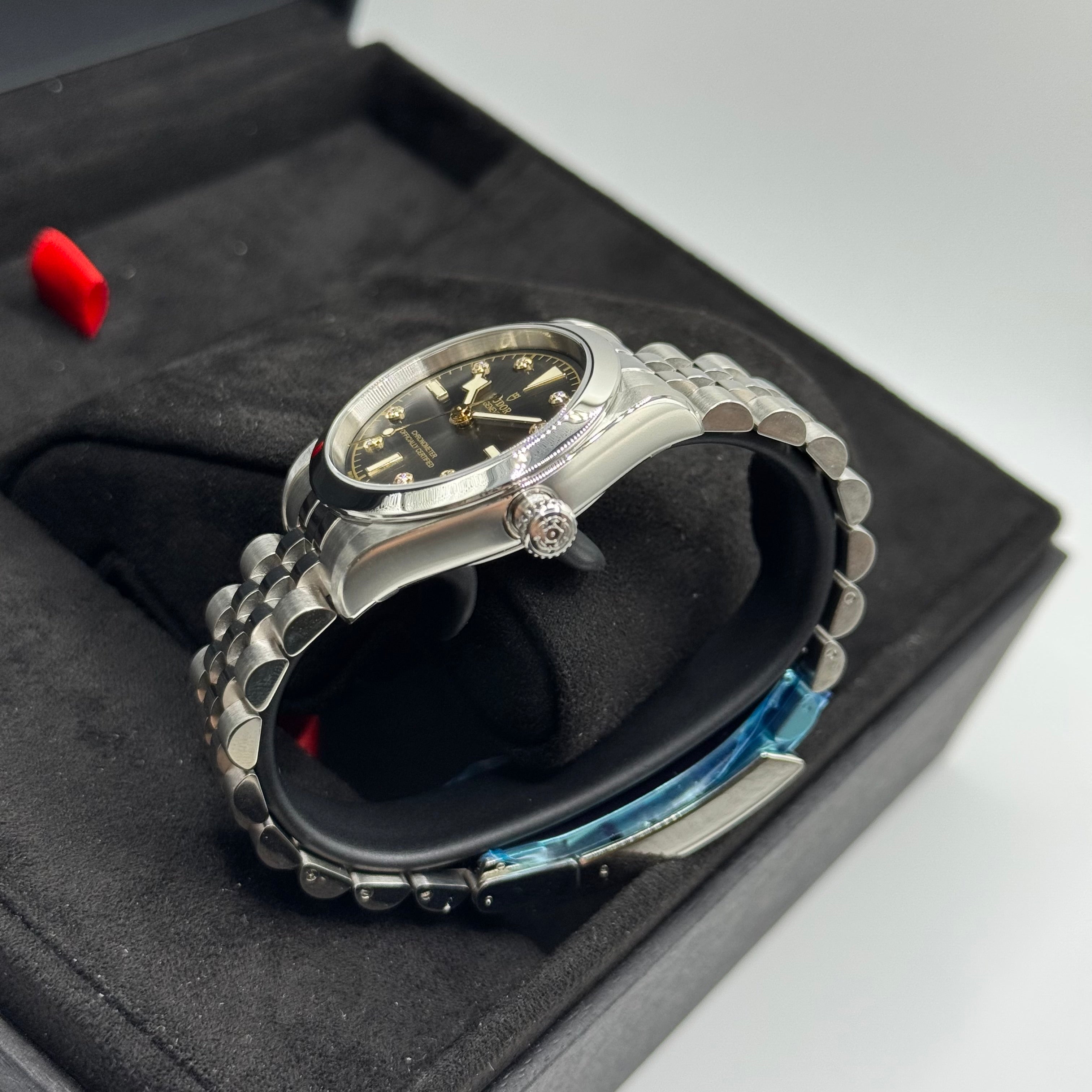Tudor Black Bay One 31 (M79600-0004)