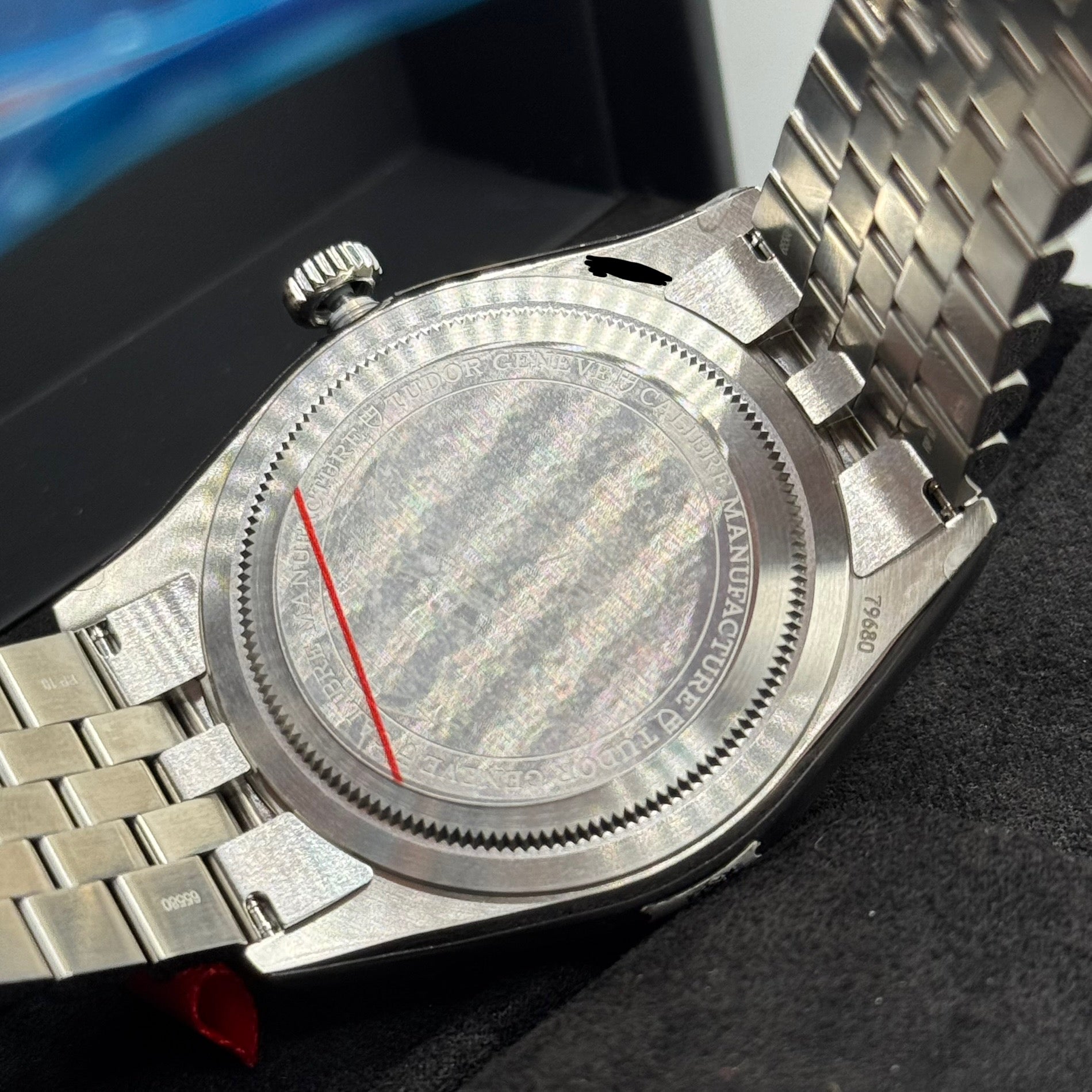 Tudor Black Bay One 41 (M79680-0001)