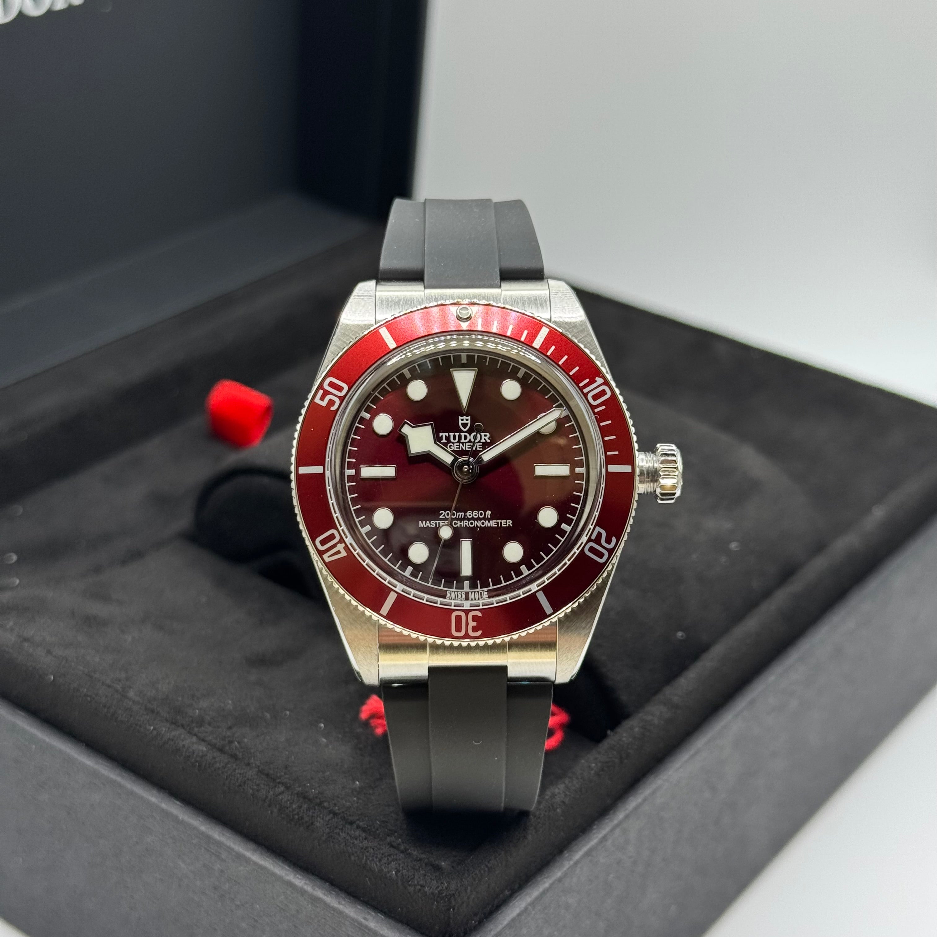 Tudor Black Bay 58 Burgundy (M7939A1A0RU-0003)