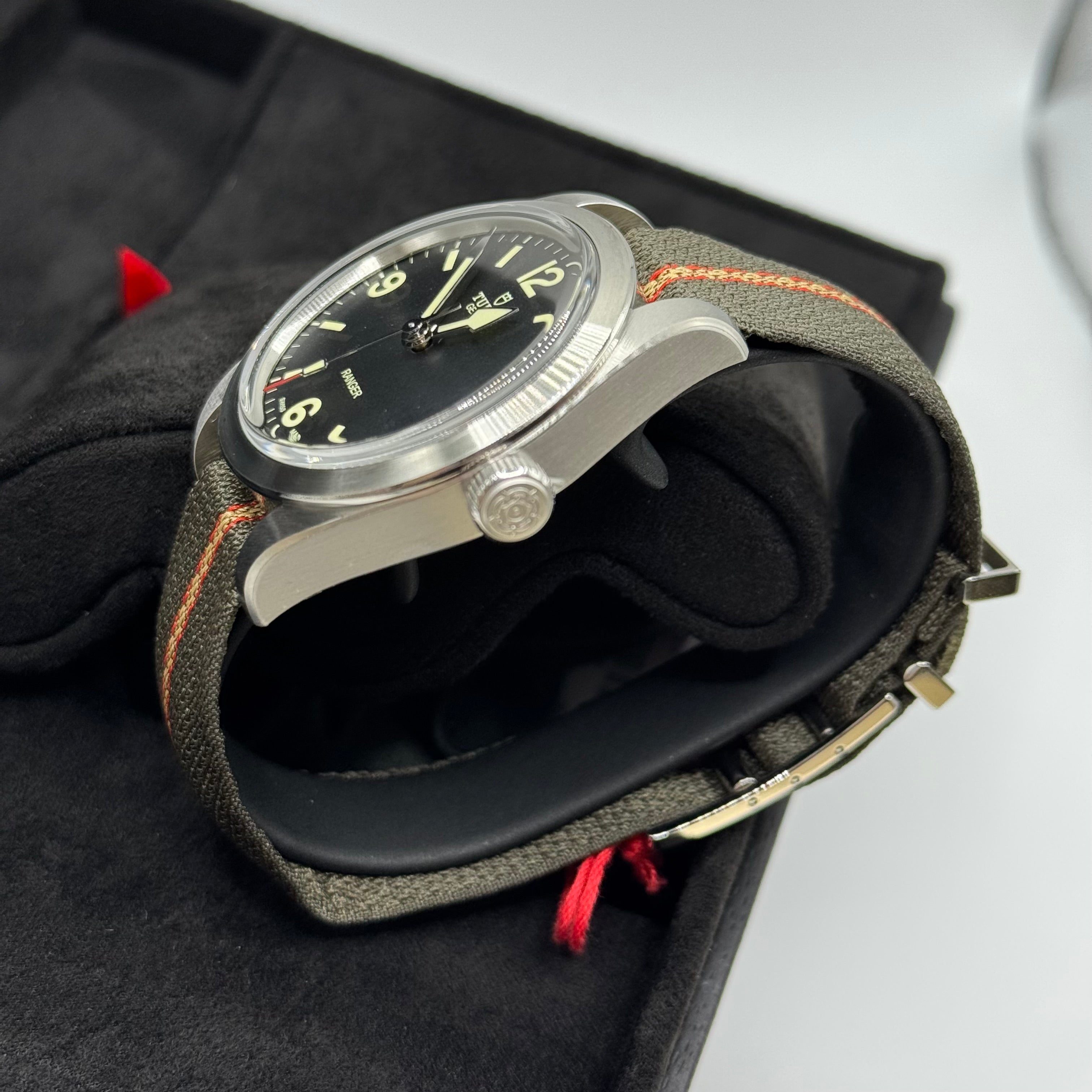 Tudor Ranger (M79950-0003)