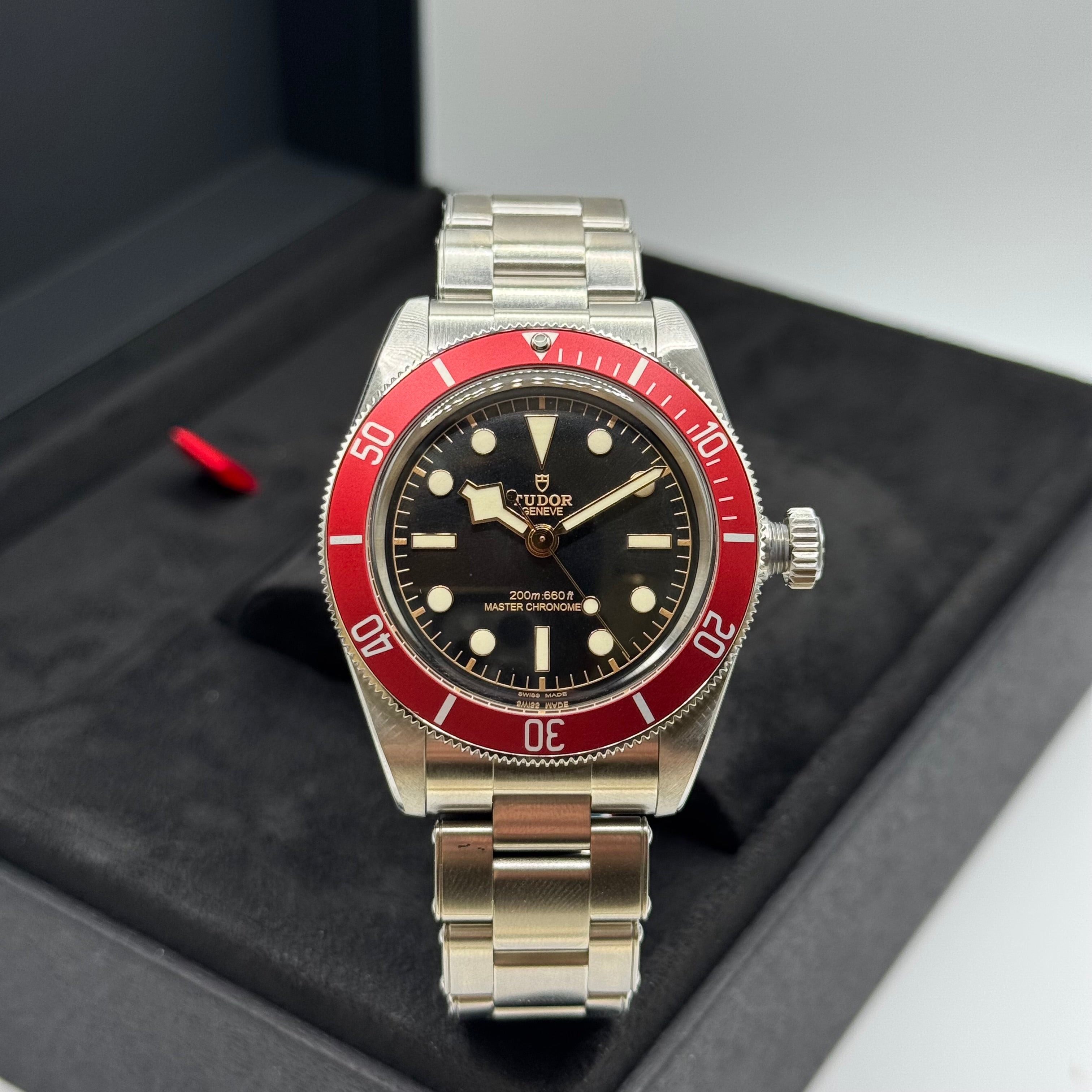 Tudor Black Bay Burgundy (M7941A1A0RU-0001)