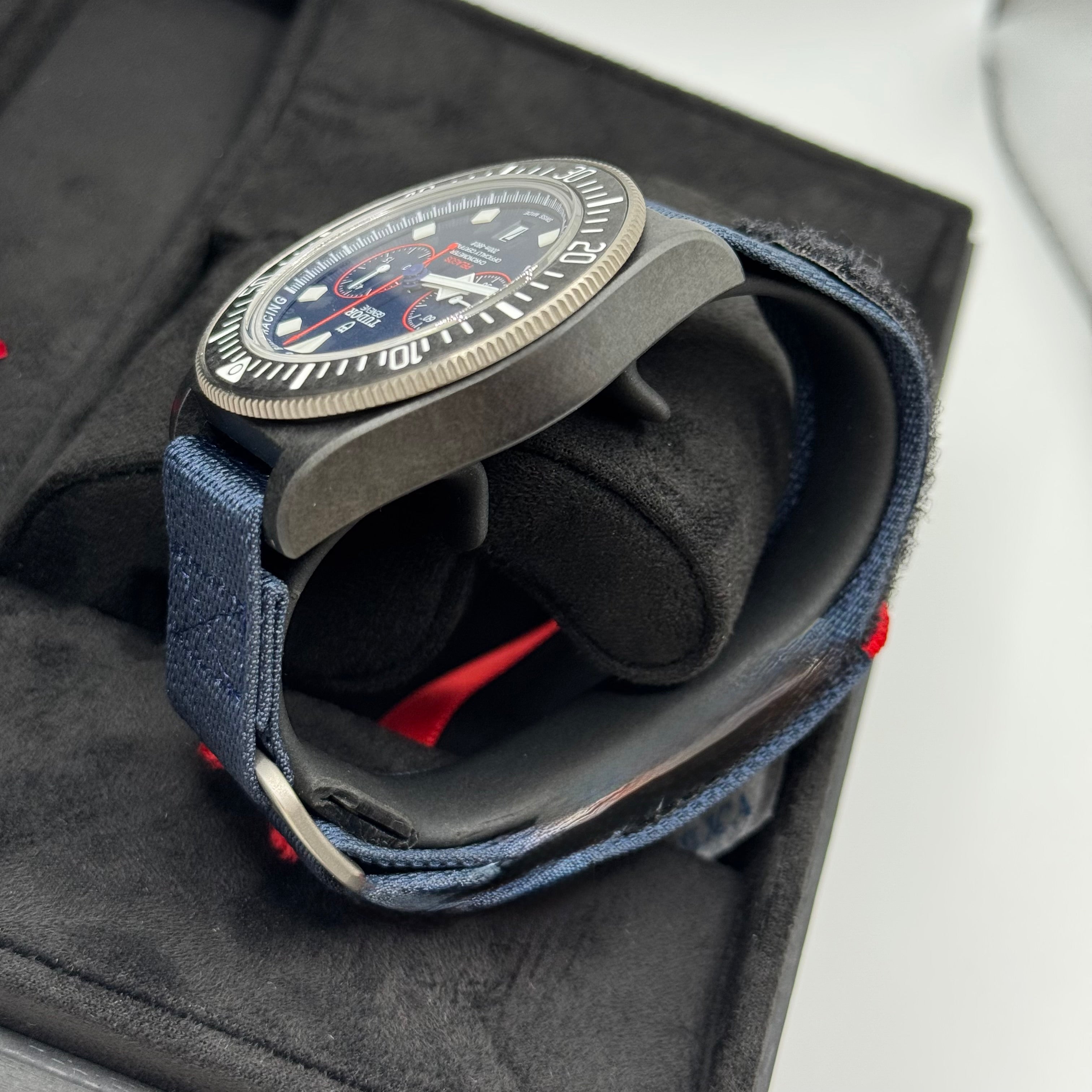 Pelagos FXD Chrono - Alinghi Red Bull Racing (M25807KN-0001)