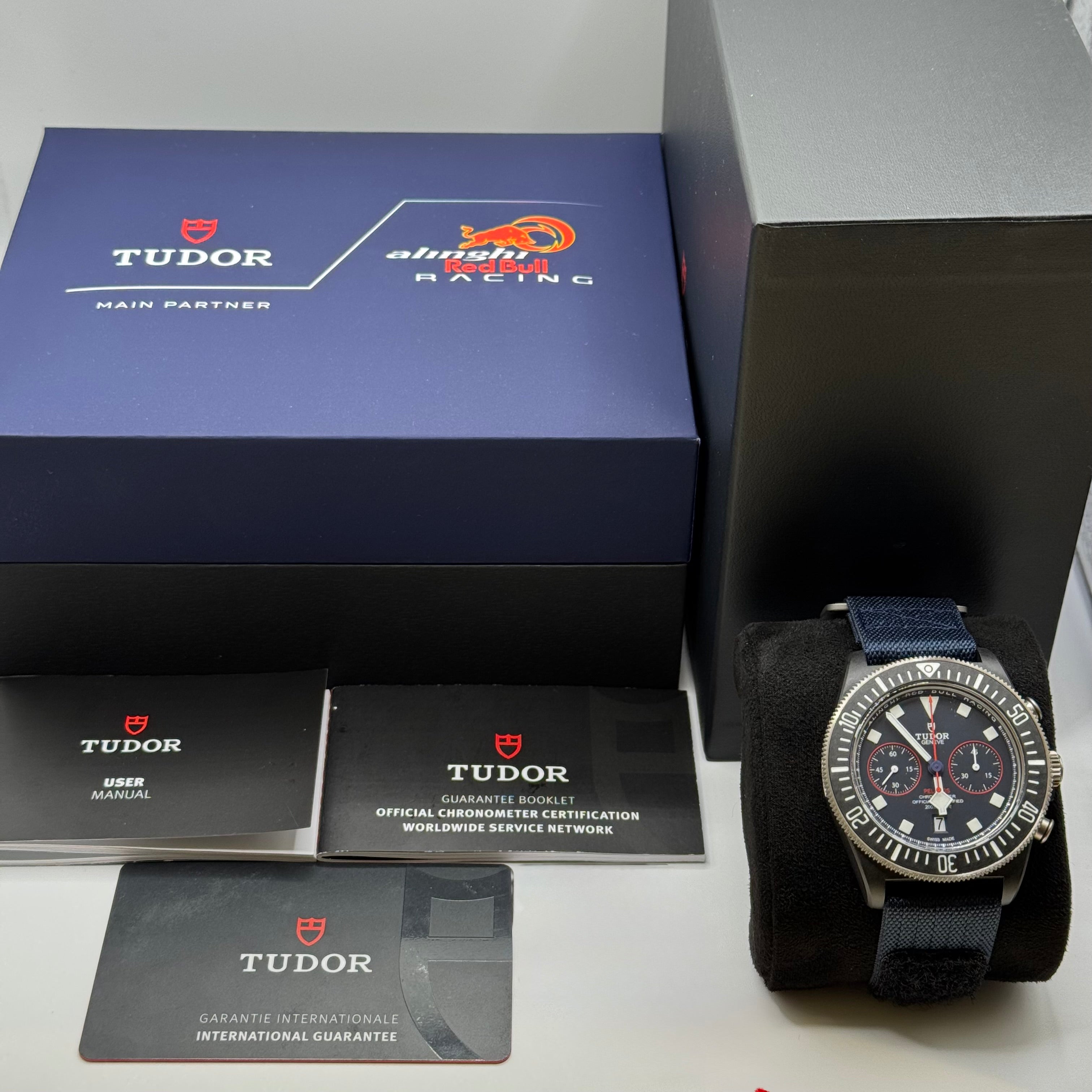 Pelagos FXD Chrono - Alinghi Red Bull Racing (M25807KN-0001)