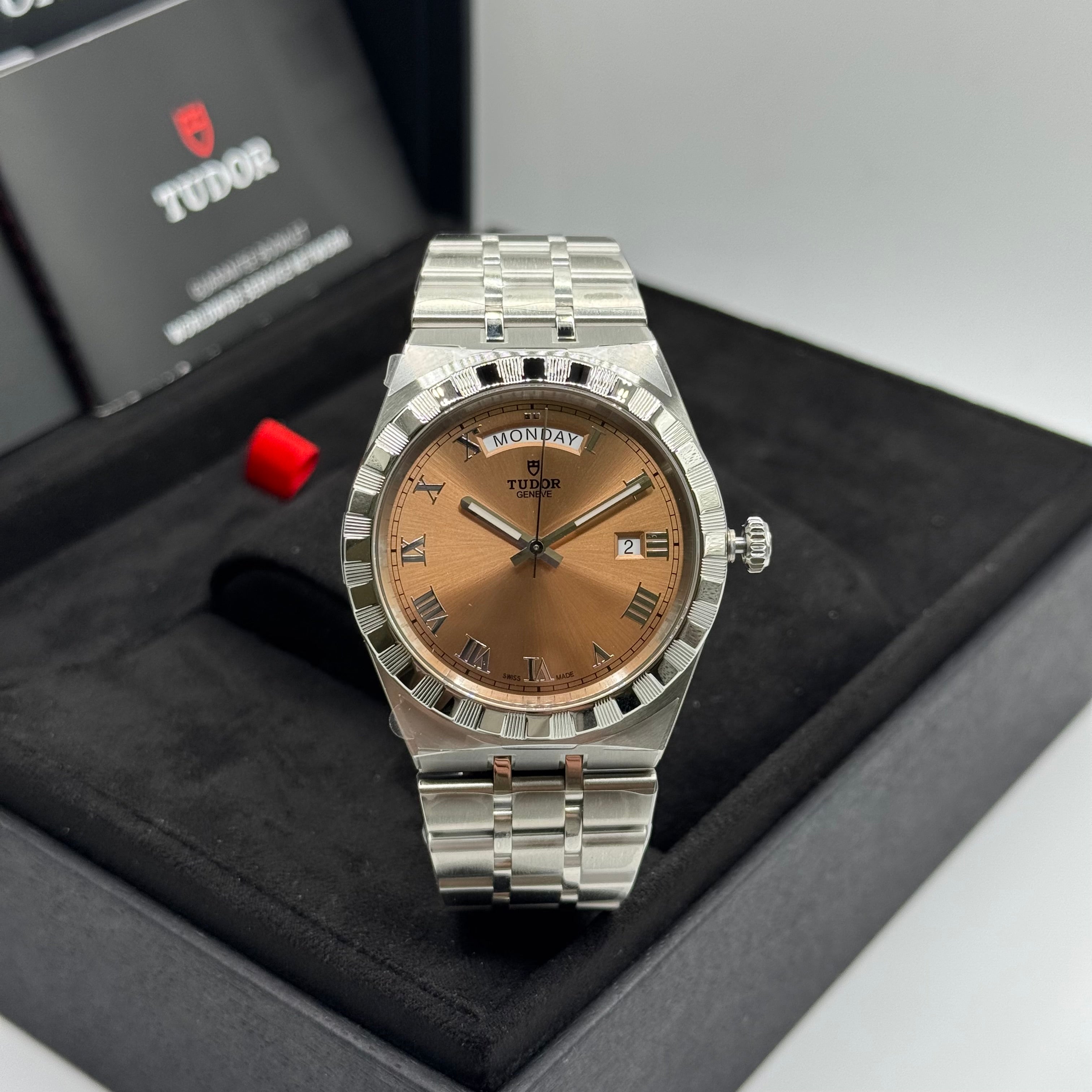 Tudor Royal 41mm (M28600-0009)