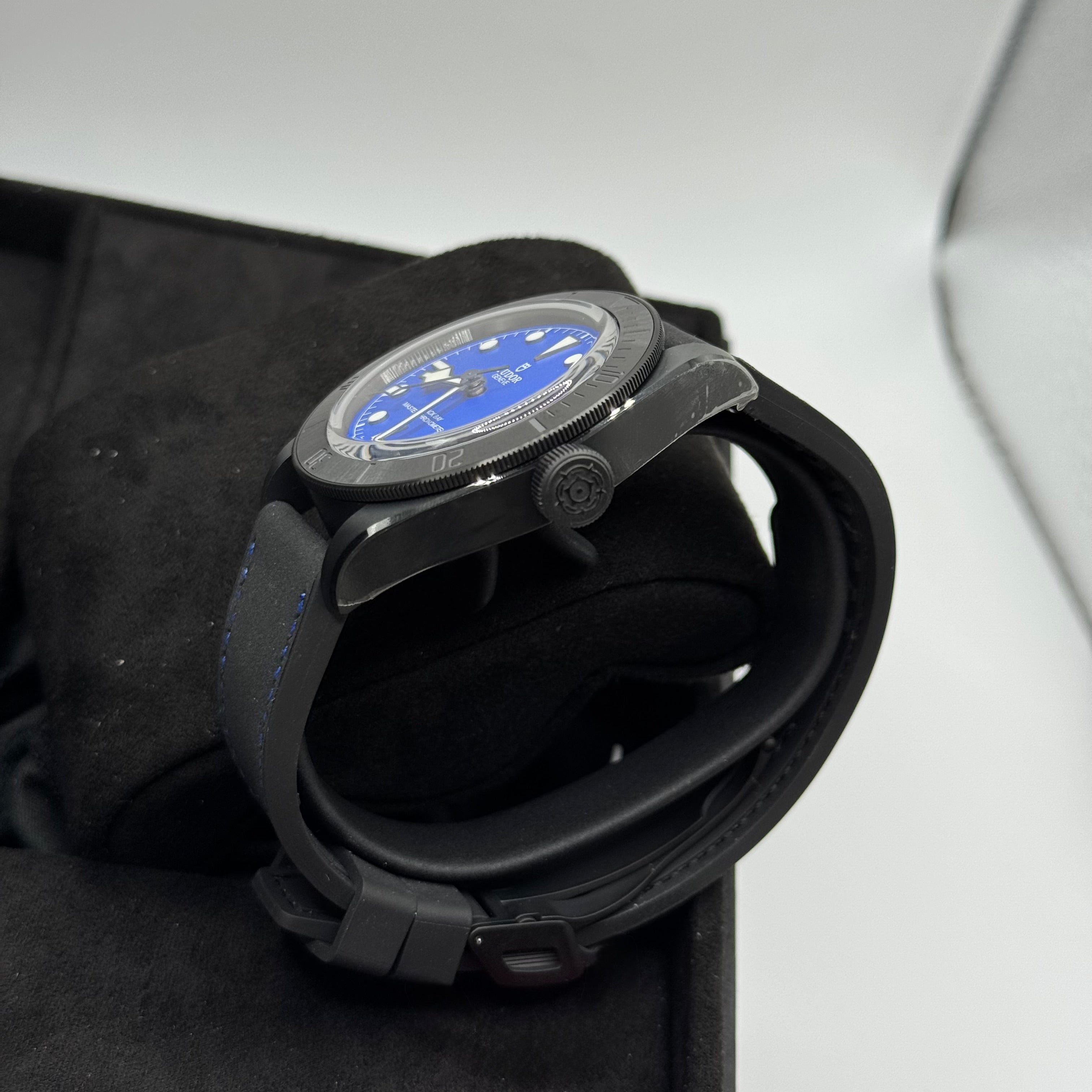 Tudor Black Bay Ceramic (M79210CNU-0007)