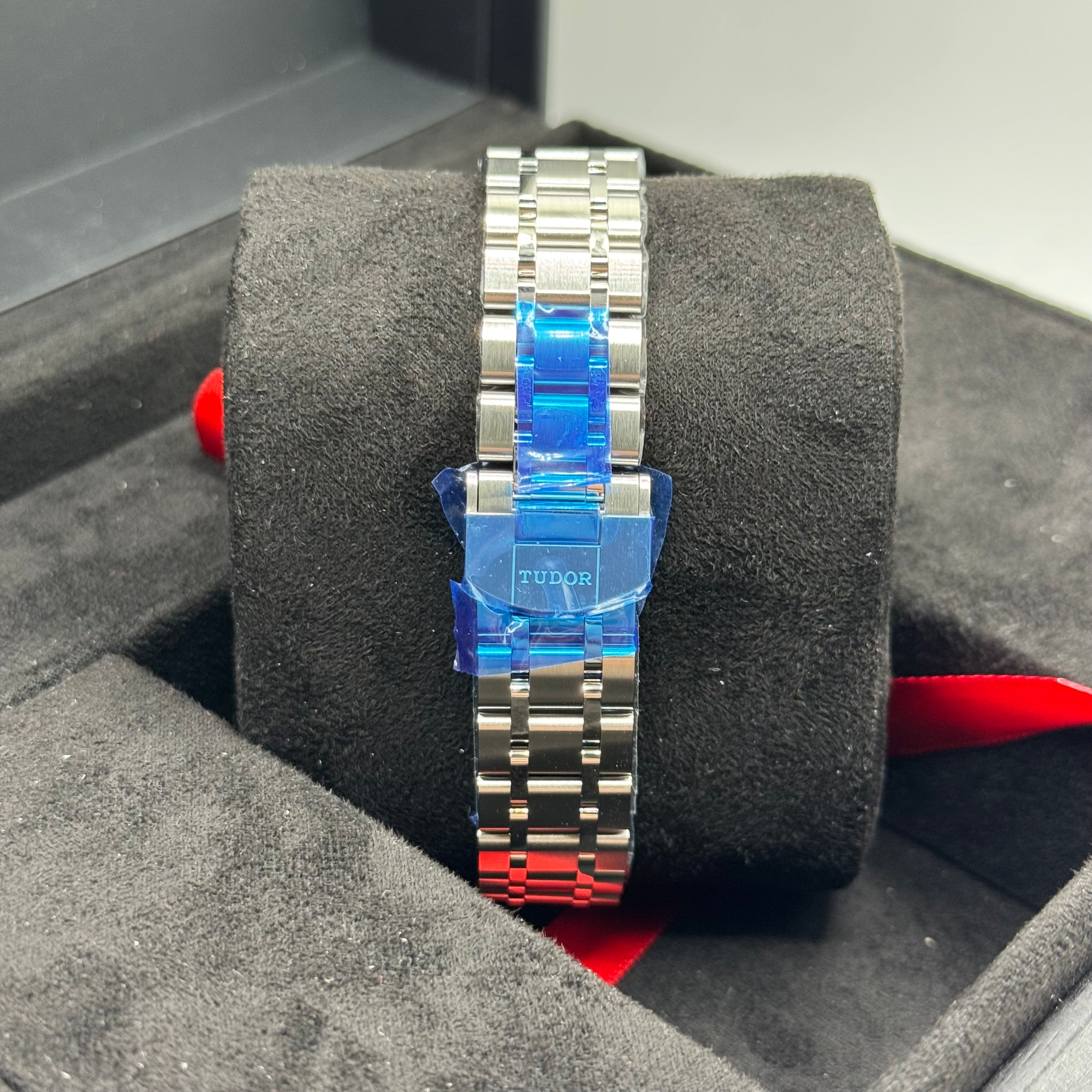 Tudor Royal 34mm (M28400-0006)