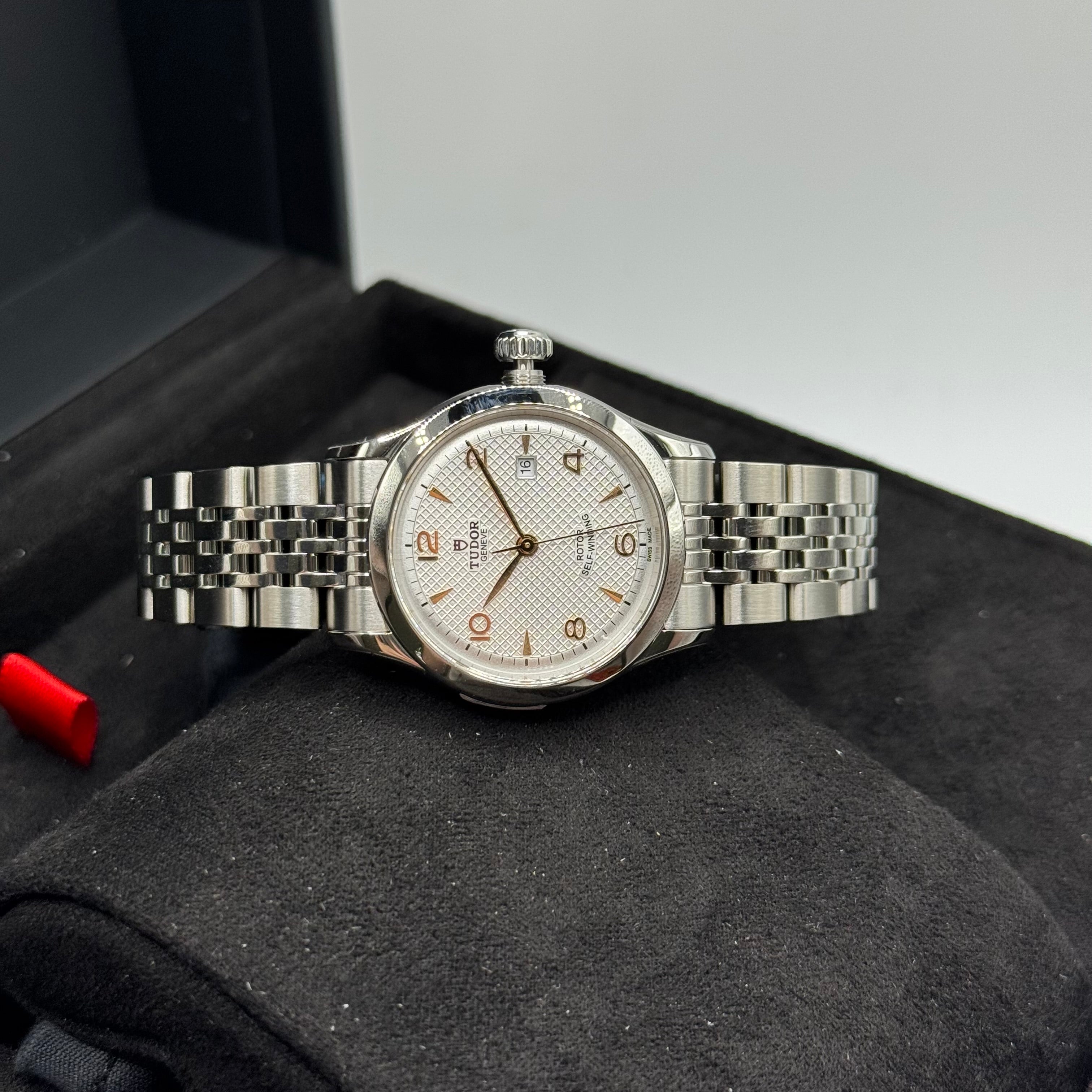 Tudor 1926 28mm (M91350-0001)