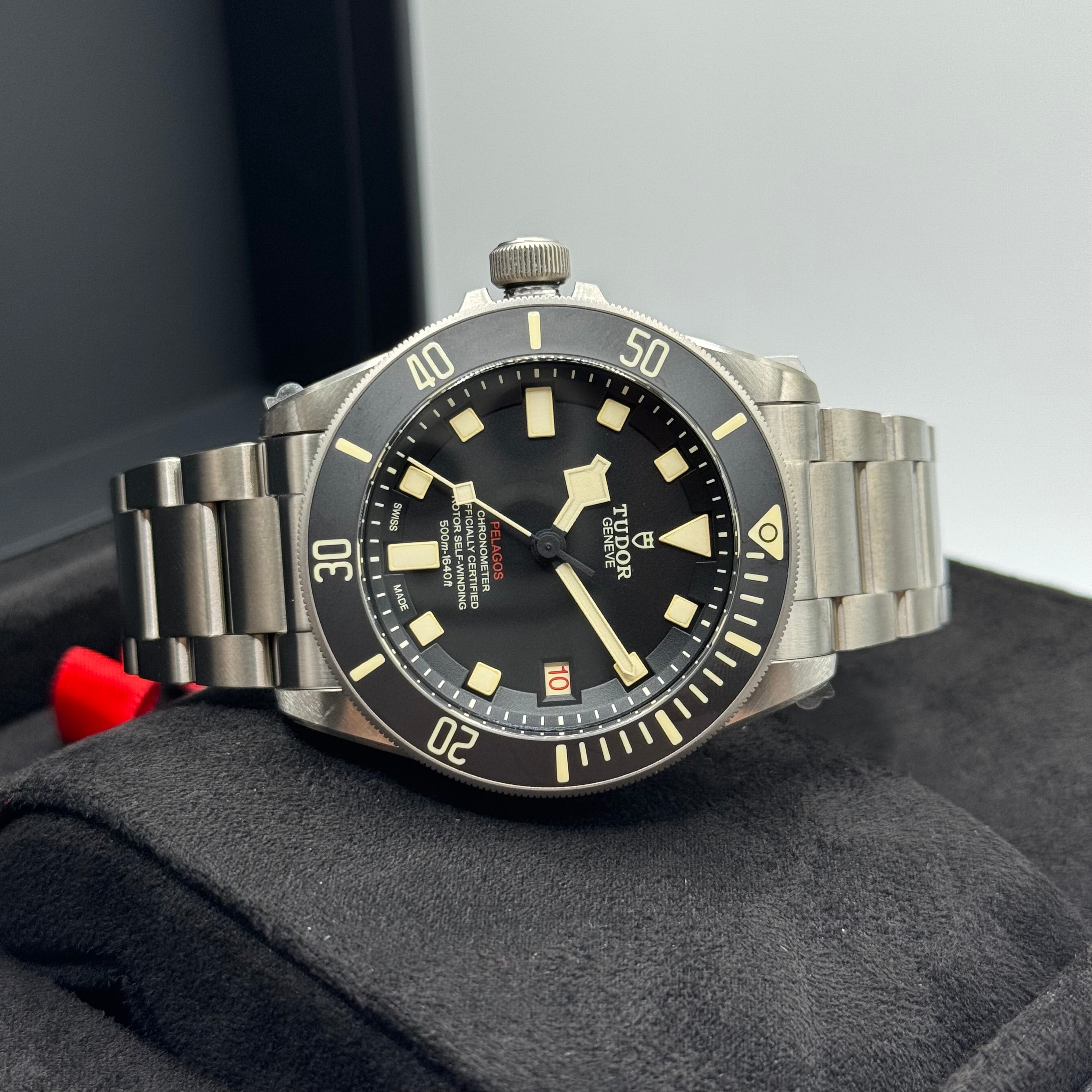 Tudor Pelagos LHD (M25610TNL-0001)