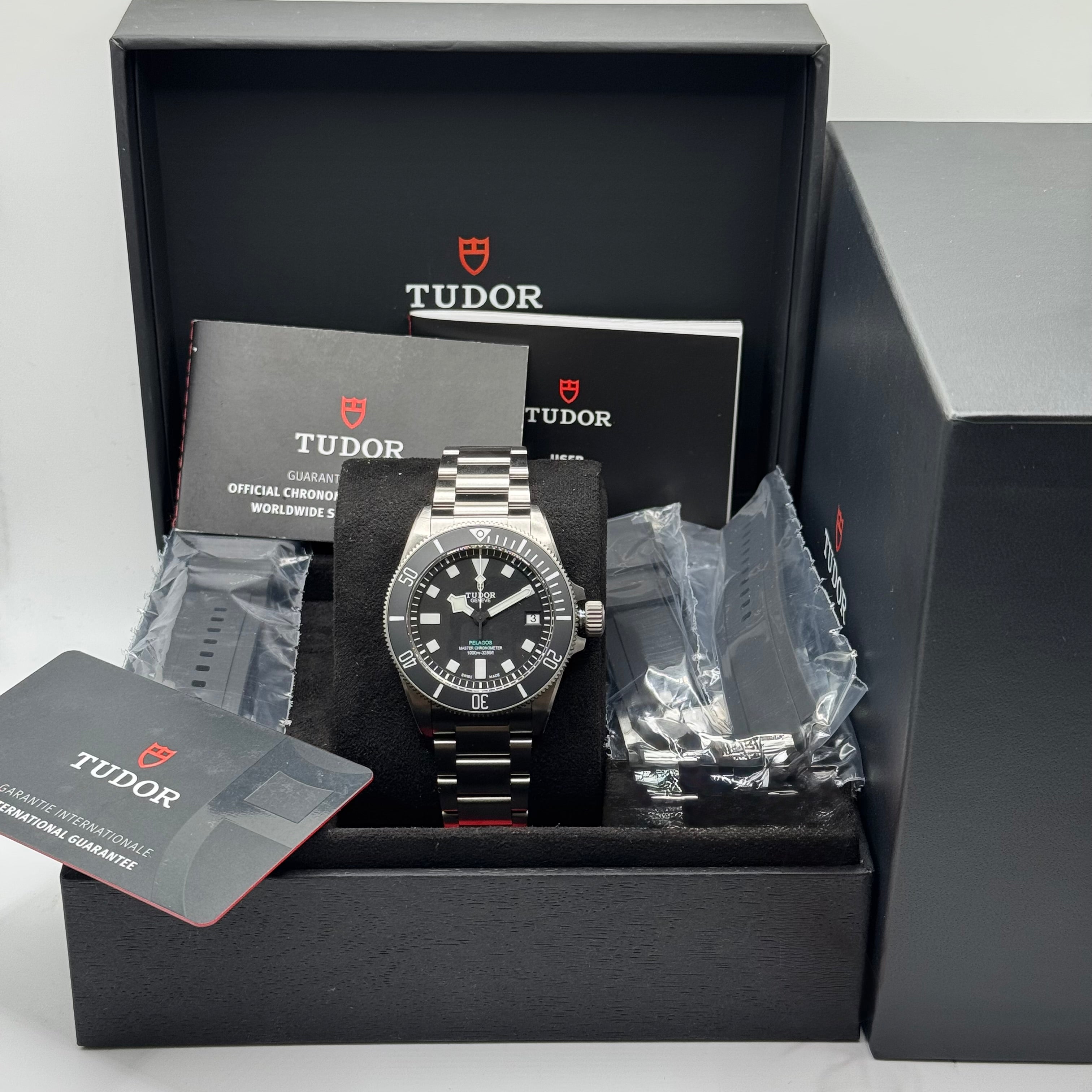 Tudor Pelagos Ultra (M2543C1A7NU-0001)
