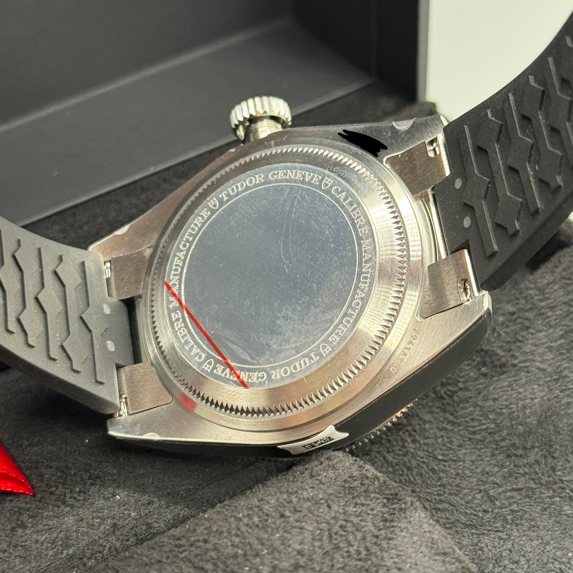 Tudor Black Bay Burgundy (M7941A1A0RU-0002)