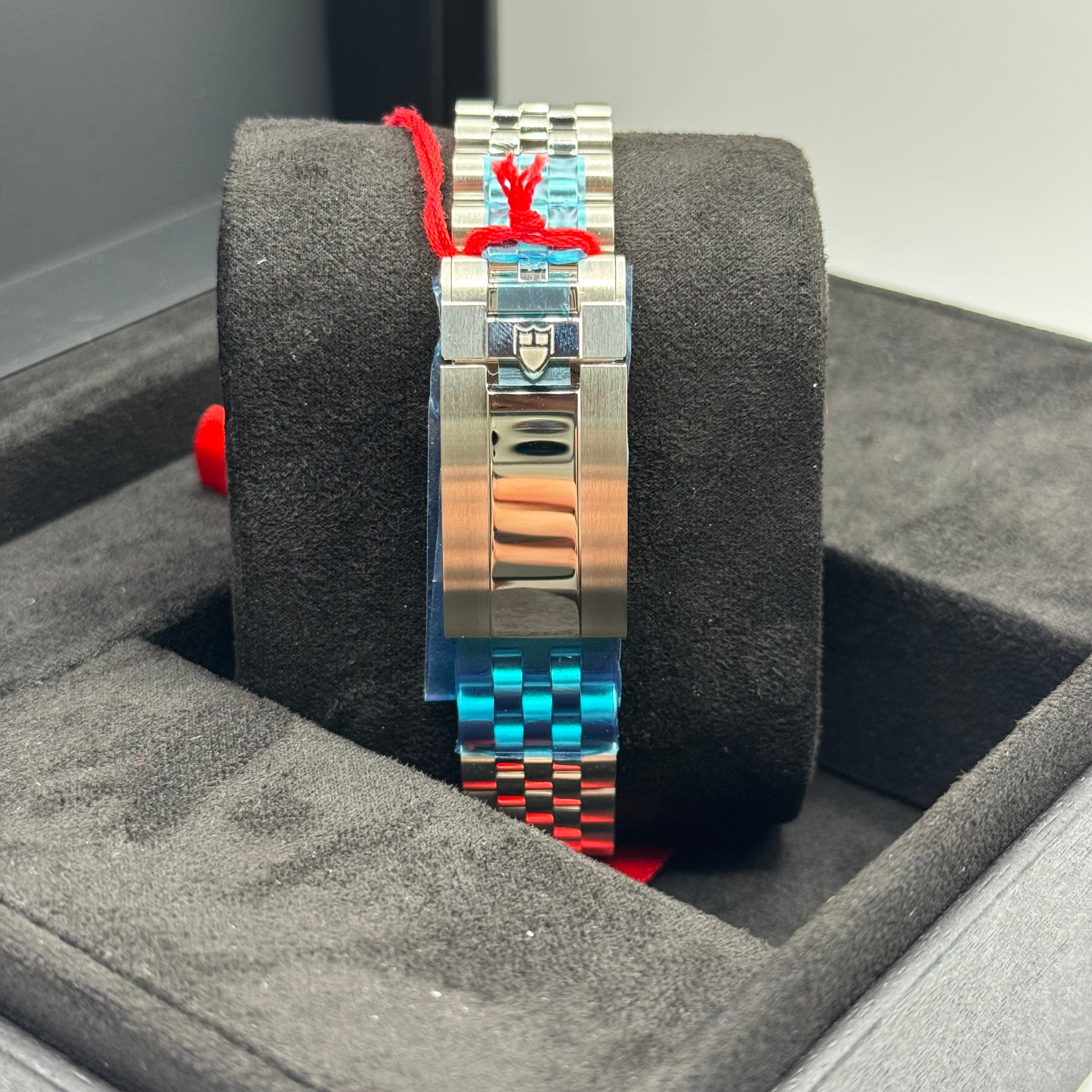 Tudor Black Bay One 36 (M79640-0001)