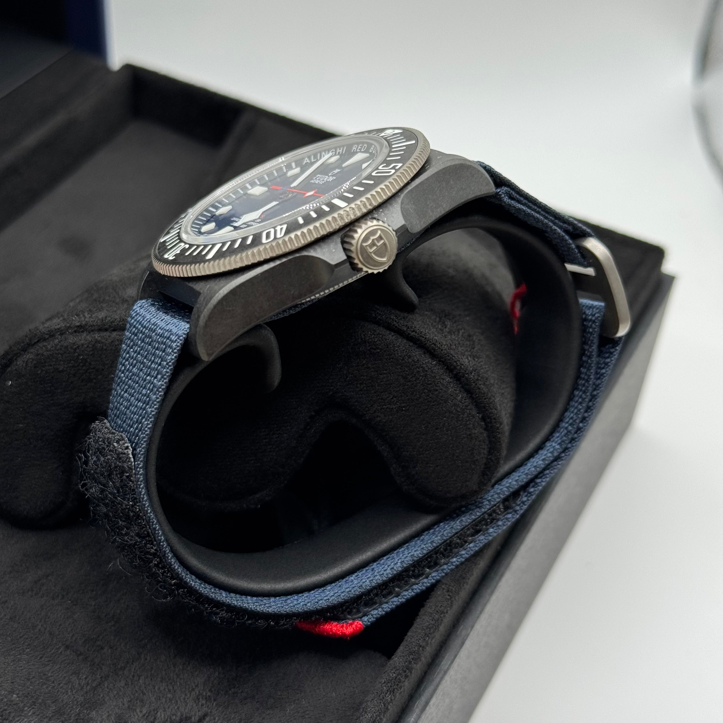 Pelagos FXD Alinghi Red Bull Racing (M25707KN-0001)