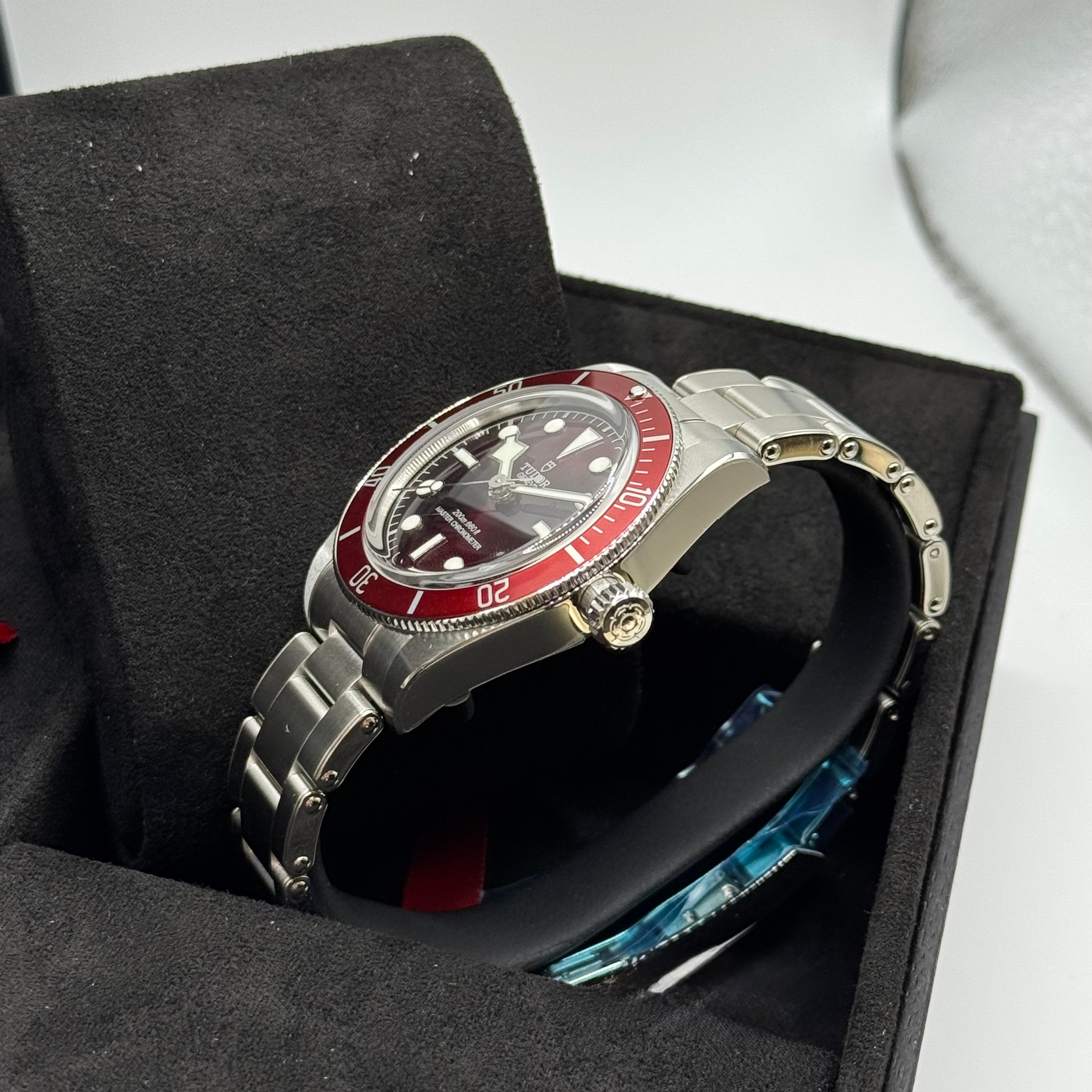 Tudor Black Bay 58 Burgundy (M7939A1A0RU-0002)