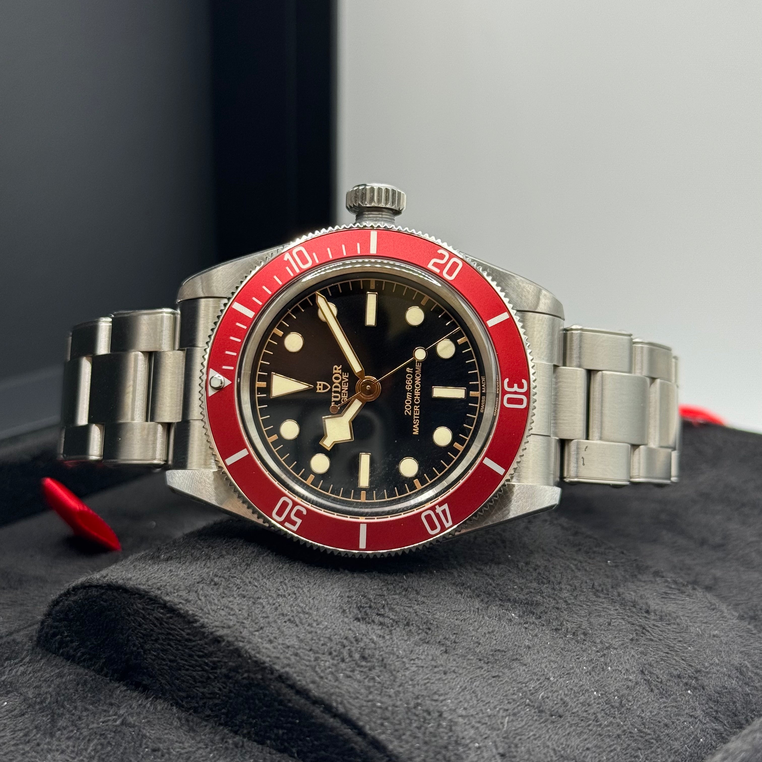 Tudor Black Bay Burgundy (M7941A1A0RU-0001)