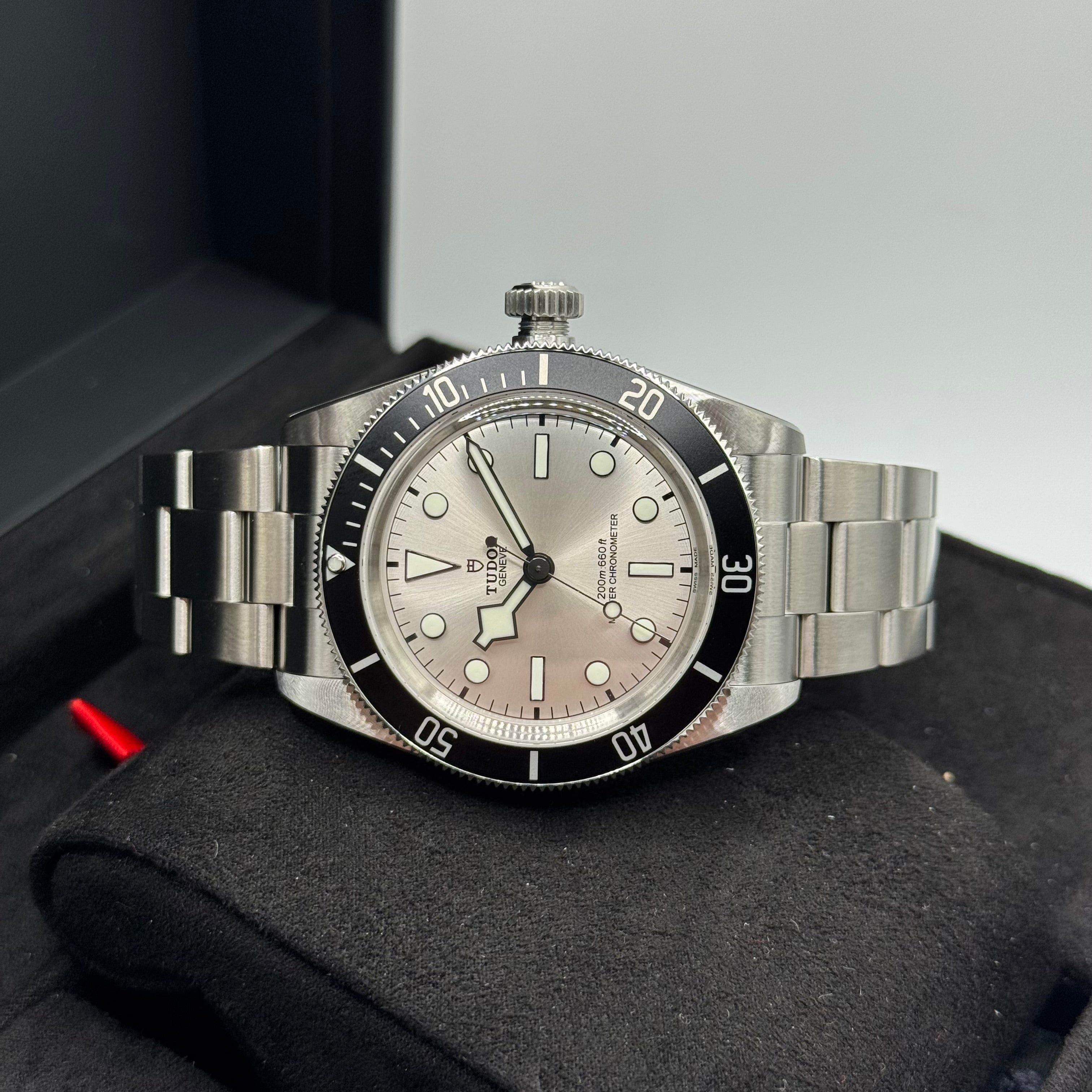 Tudor Black Bay 68 (M7943A1A0NU-0002)