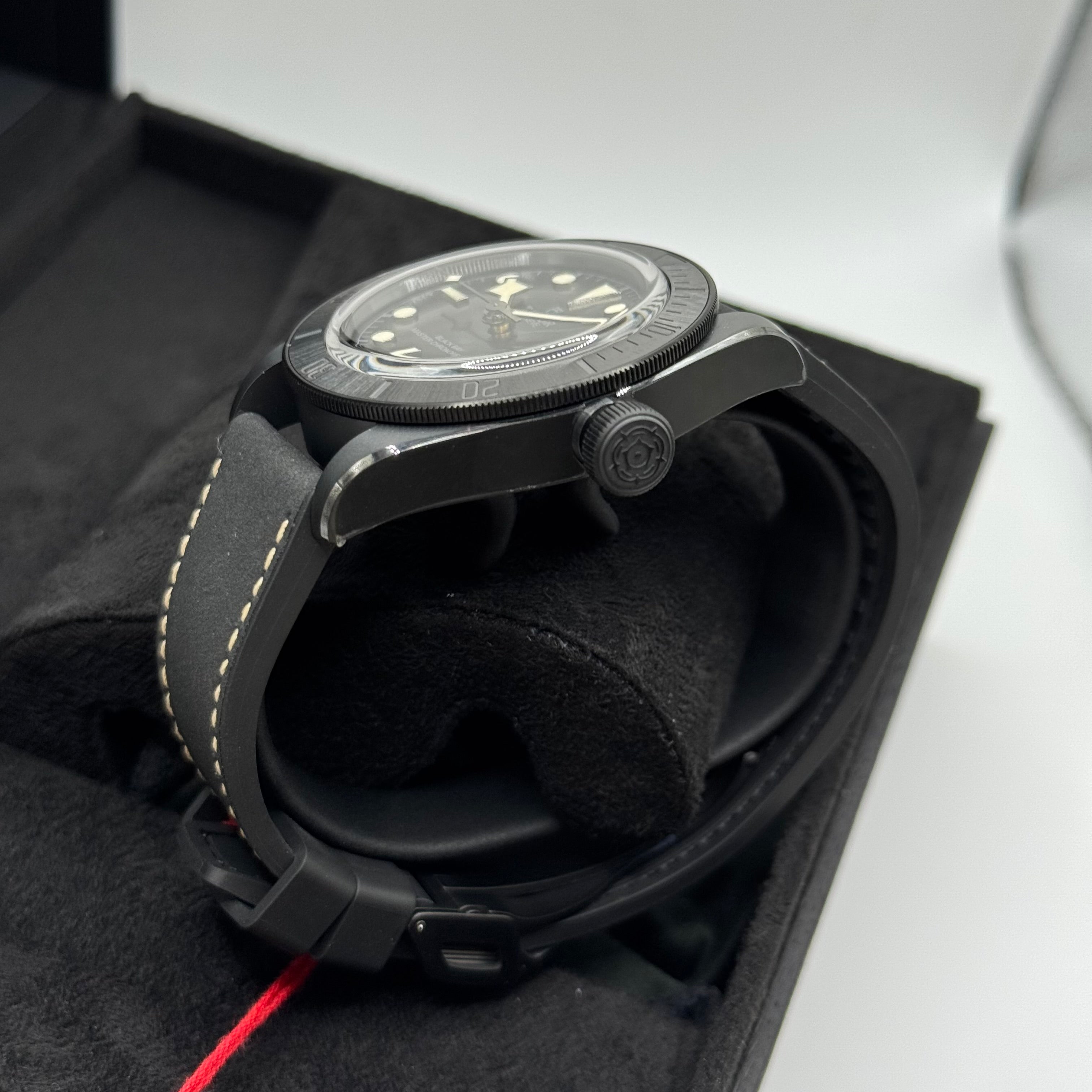 Tudor Black Bay Ceramic (M79210CNU-0001)