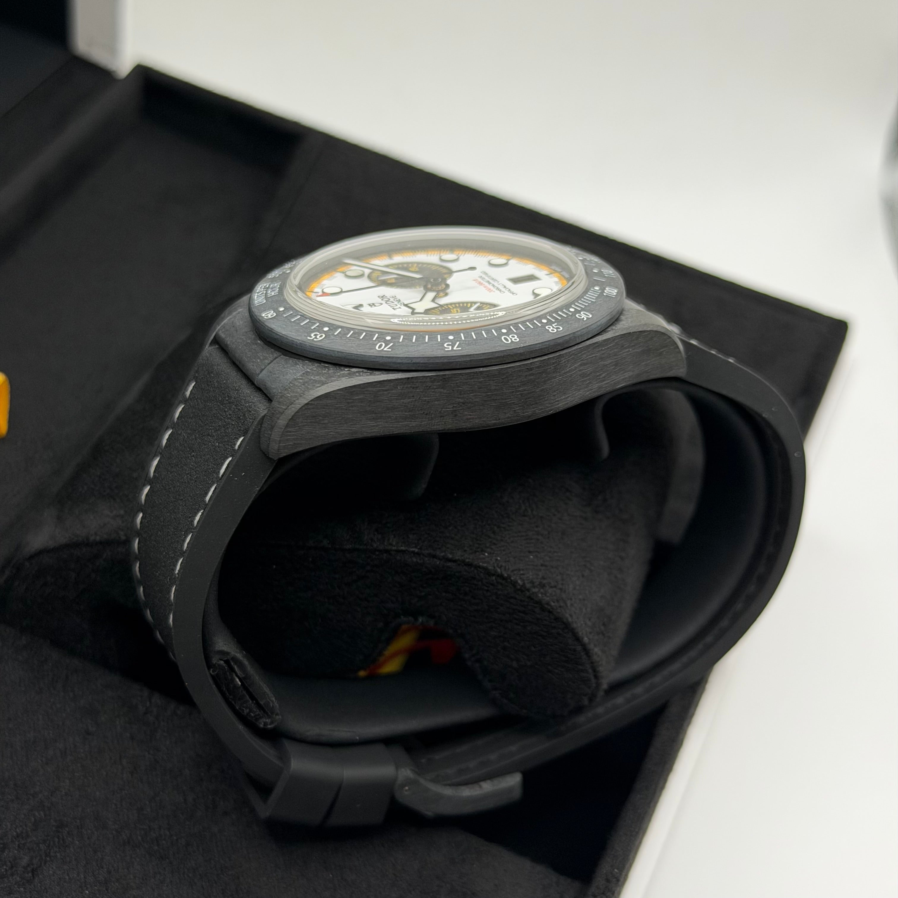 Tudor Black Bay Chrono Carbon 26 (M79377KN-0003)