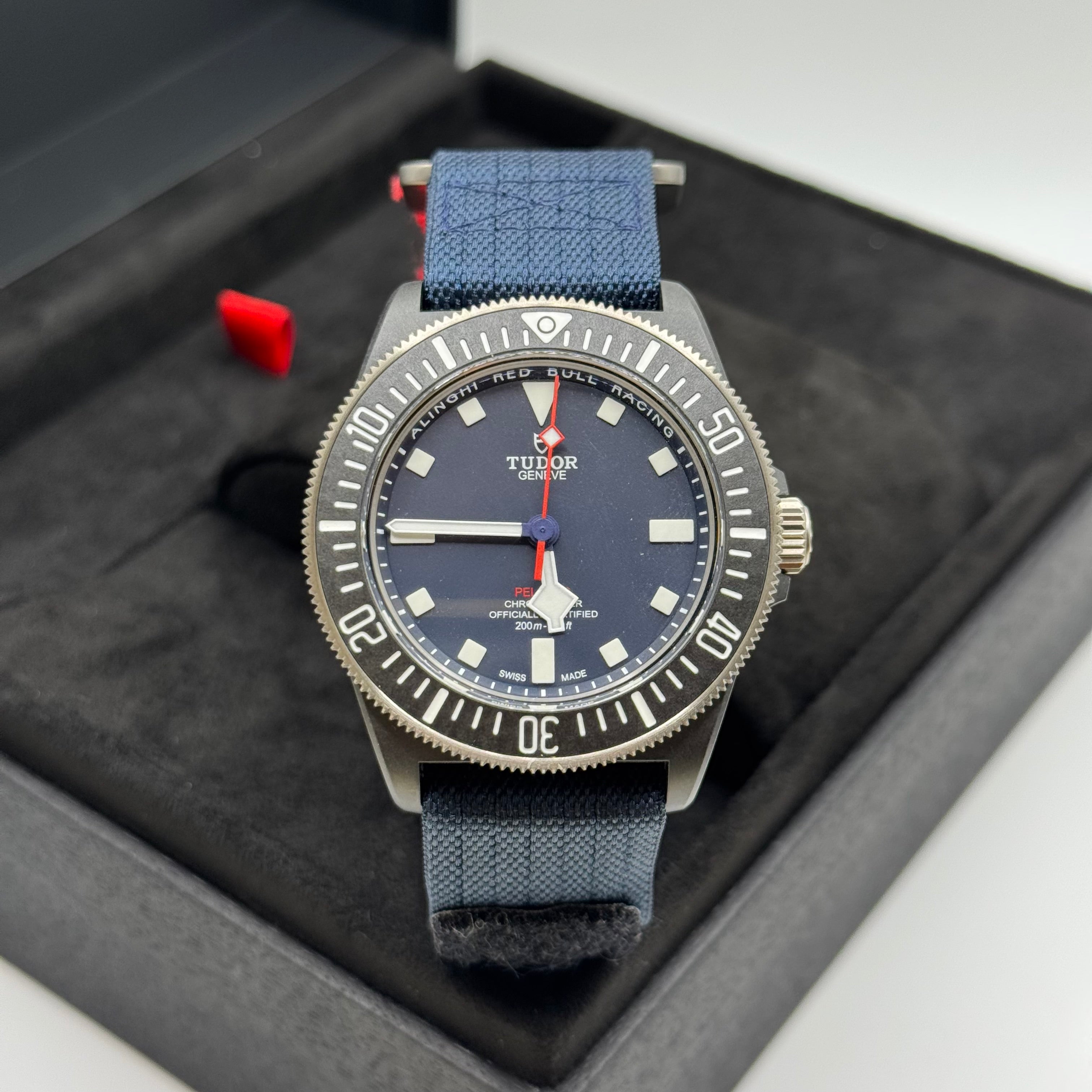 Pelagos FXD Alinghi Red Bull Racing (M25707KN-0001)