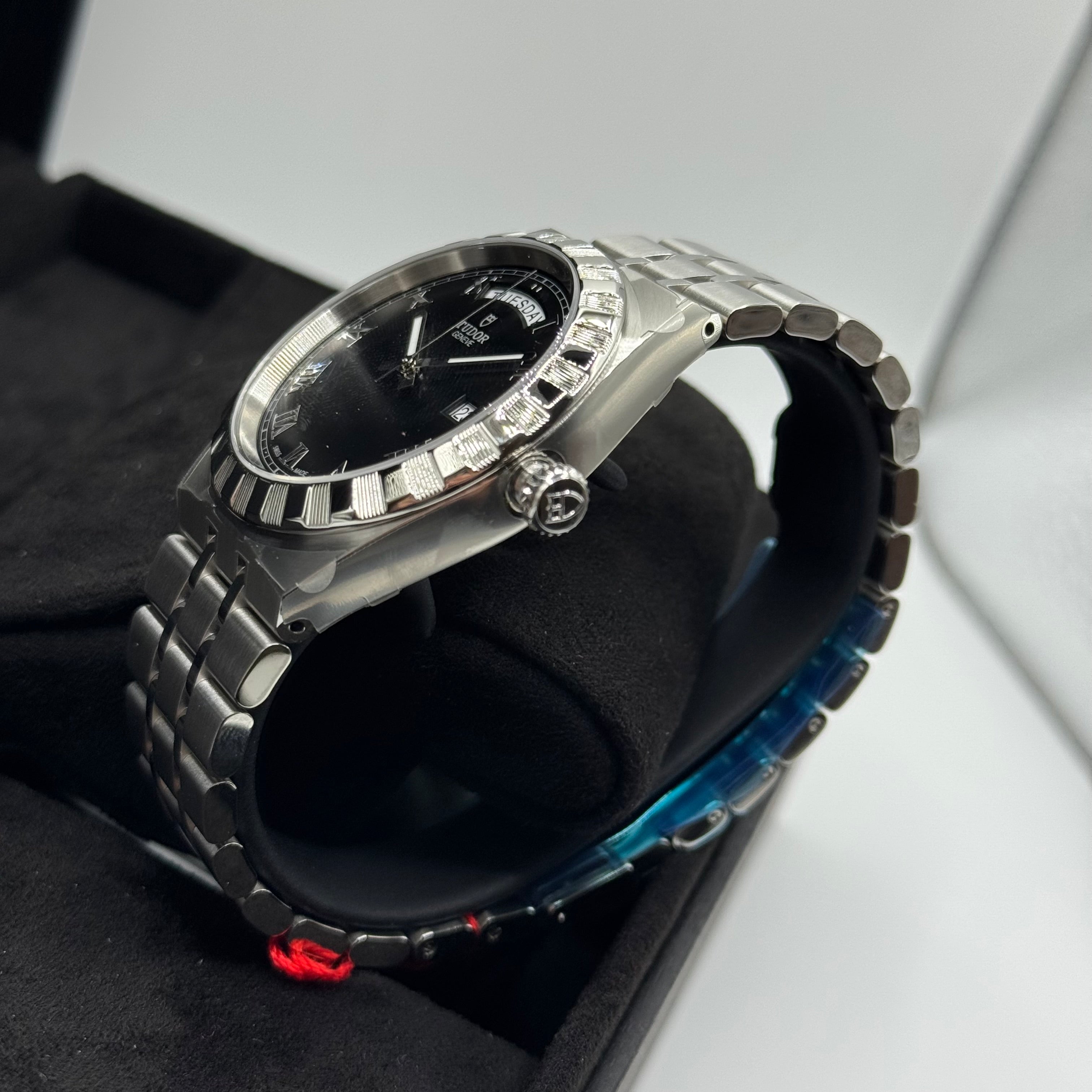 Tudor Royal 41mm (M28600-0003)