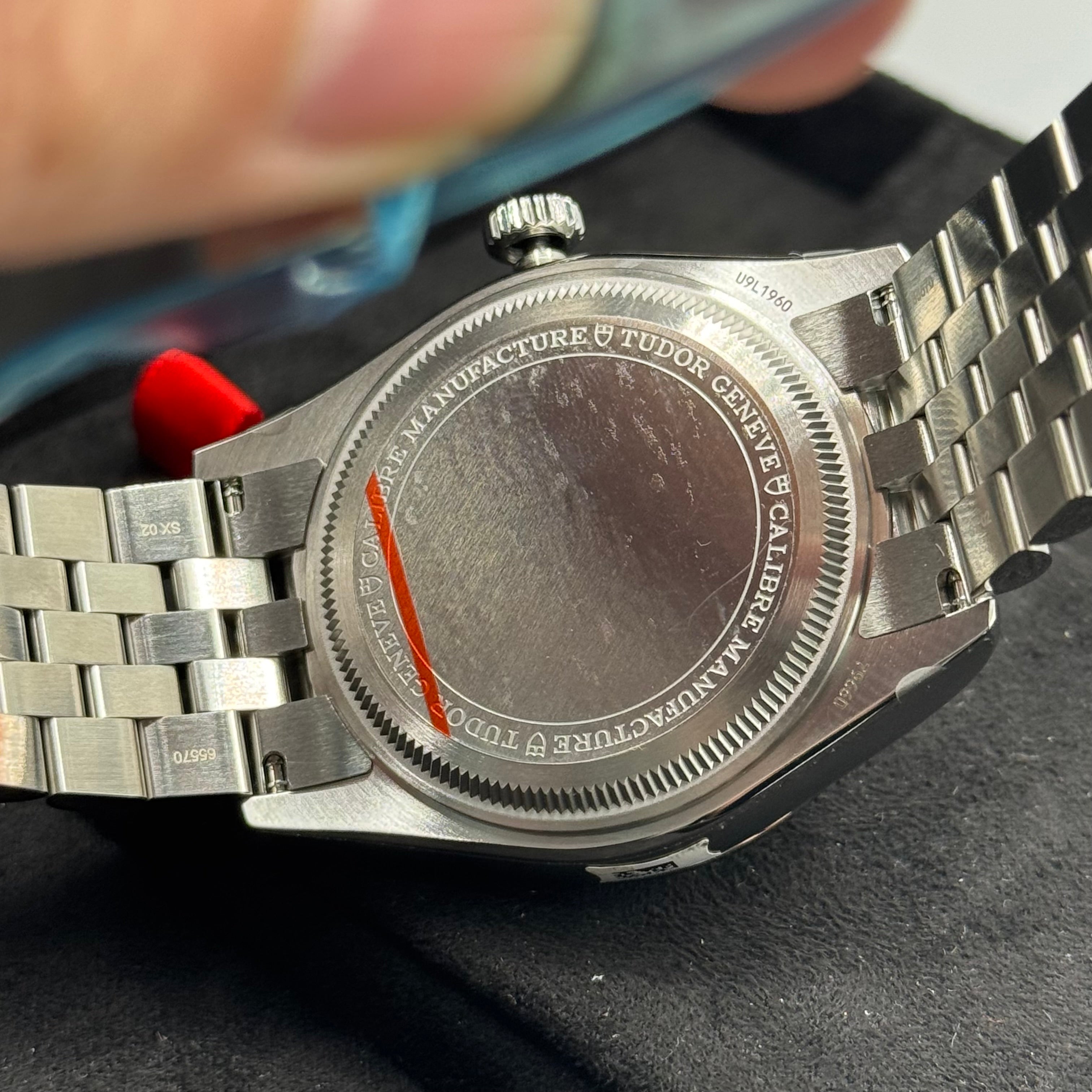 Tudor Black Bay One 39 (M79660-0001)